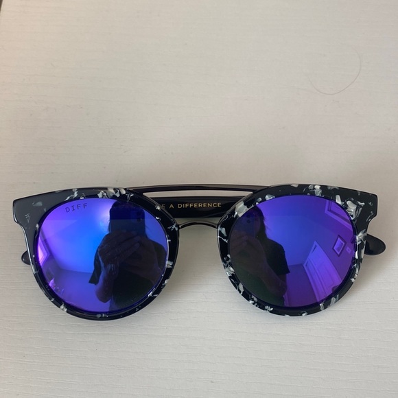 Diff Eyewear Accessories - Diff Sunglasses